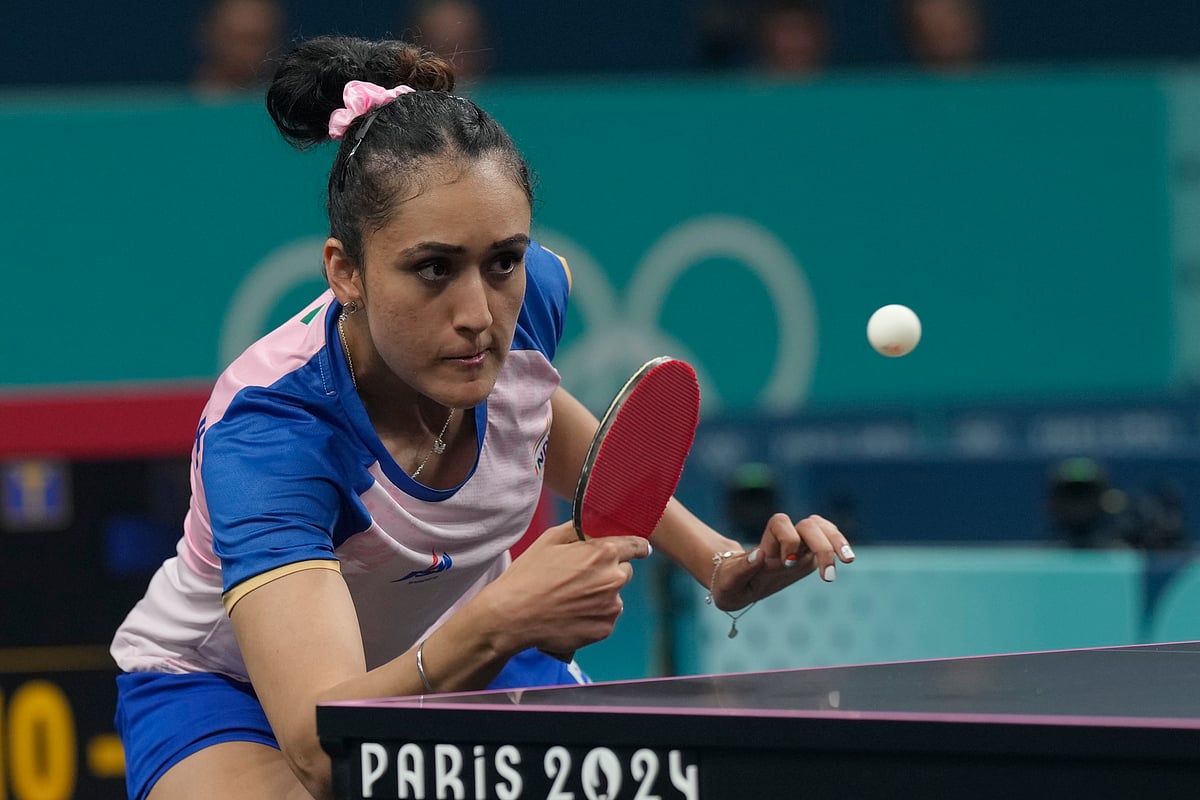  (AP Photo/Petros Giannakouris)
 : India's Manika Batra plays against France's Prithika Pavade during a women's singles round of 32 table tennis game at the 2024 Summer Olympics, Monday, July 29, 2024, in Paris, France.